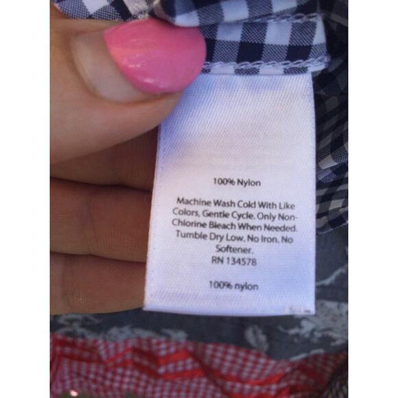 Vineyard Vines womens relaxed button up shirt size 4 blue plaid gingham roll tab - Picture 10 of 10